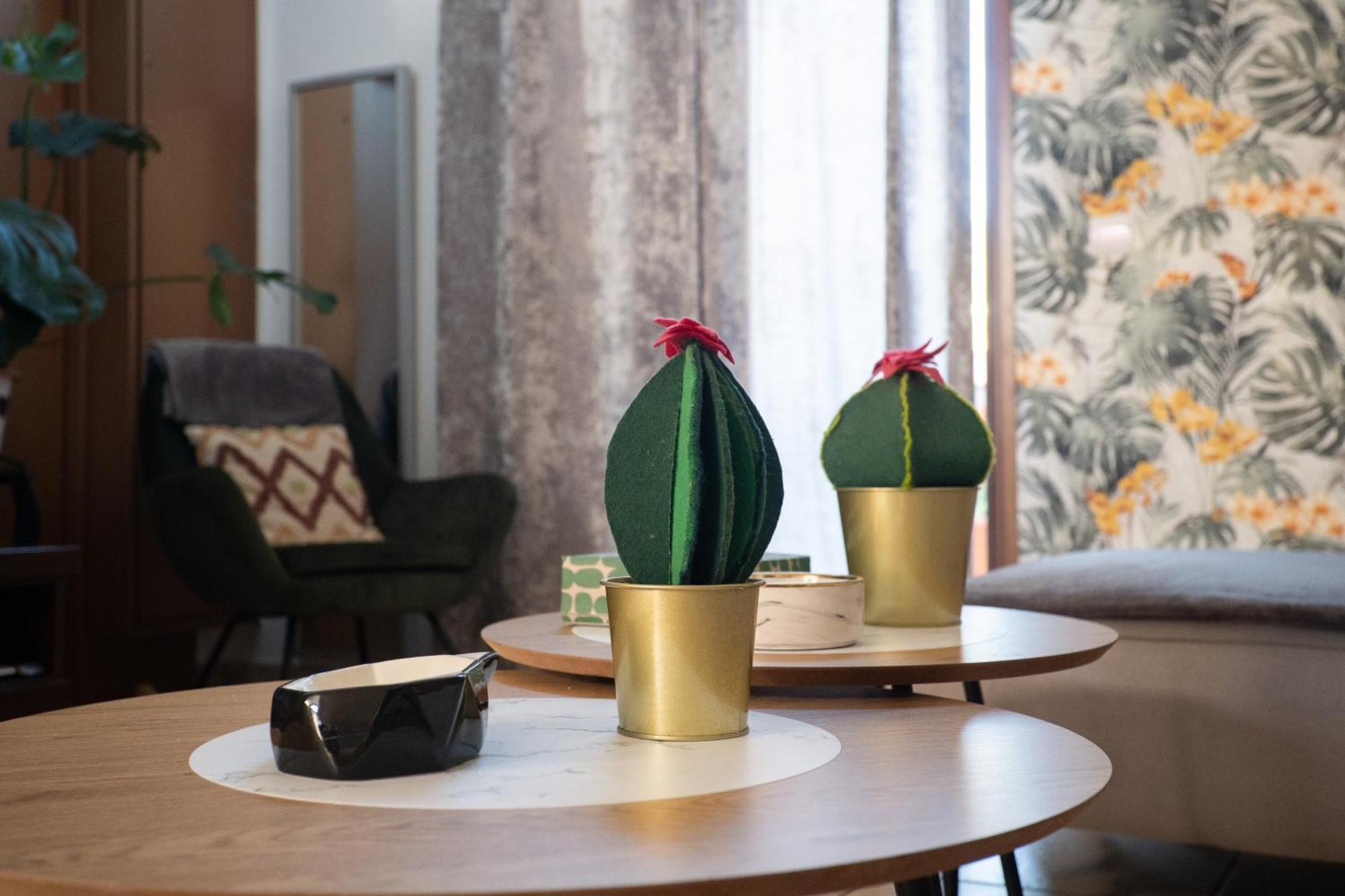 Attik Apartment *